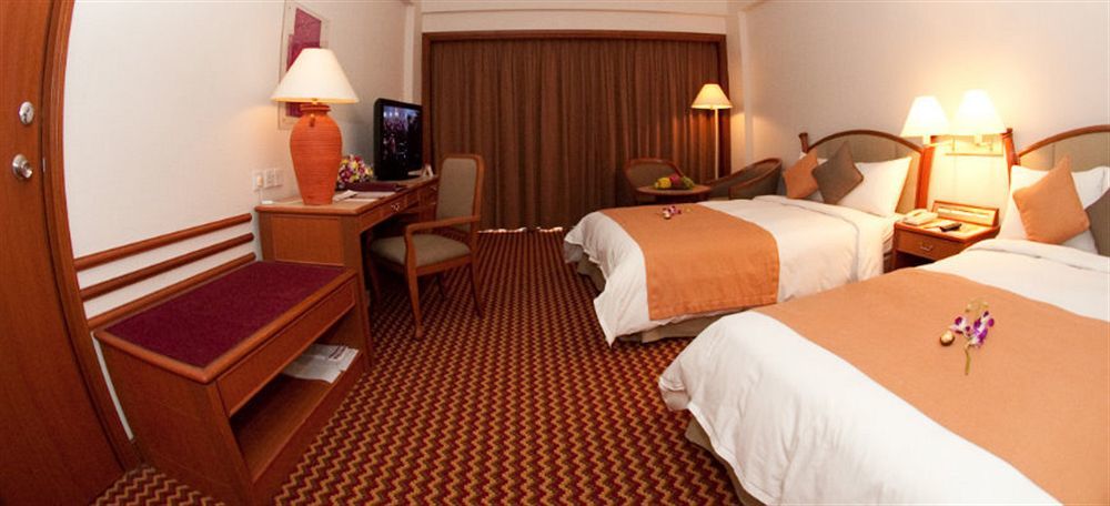 Parkcity Everly Hotel Miri Exterior foto