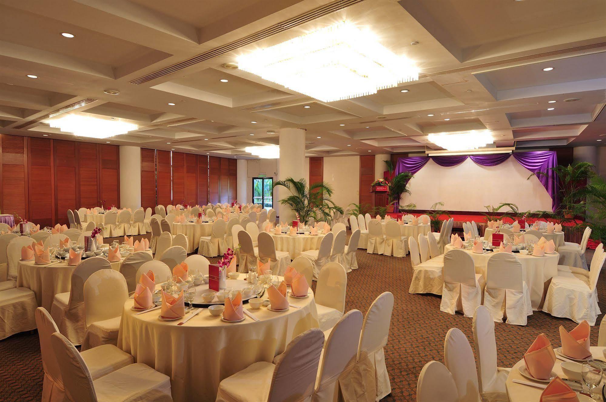 Parkcity Everly Hotel Miri Exterior foto